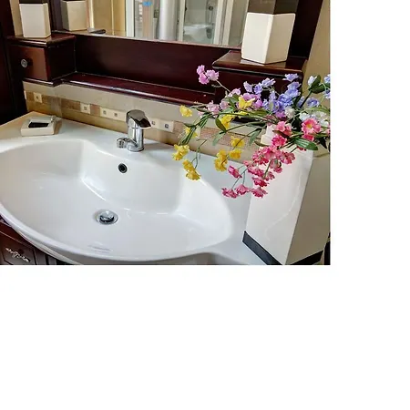 Riviera - уединенный отдых у моря Apartman