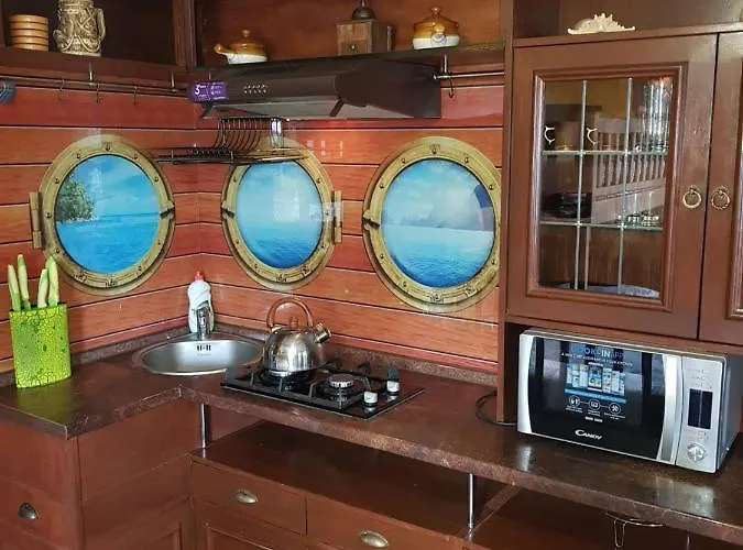 Riviera - уединенный отдых у моря אודסה