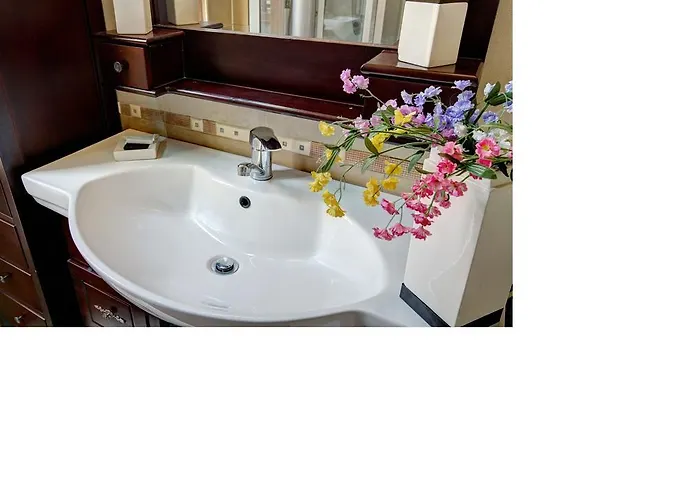 Riviera - уединенный отдых у моря Apartman