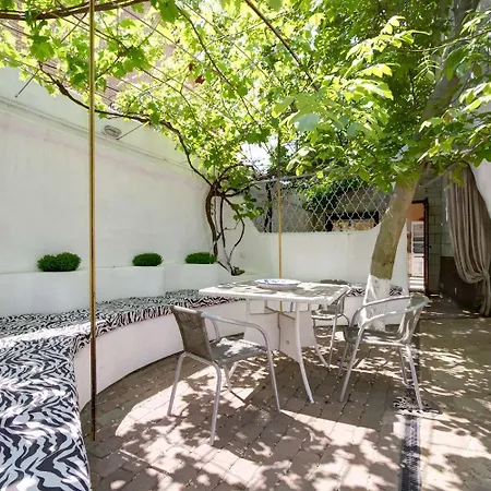 Apartment Riviera - уединенный отдых у моря Odesa